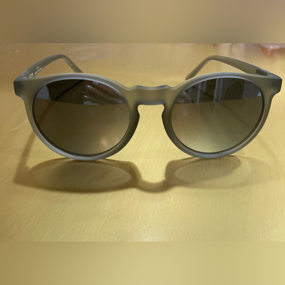 KITS Wreck Round Sunglasses Unisex